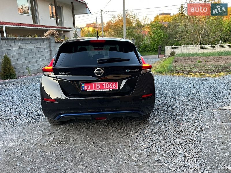 Хетчбек Nissan Leaf 2018 в Рівному
