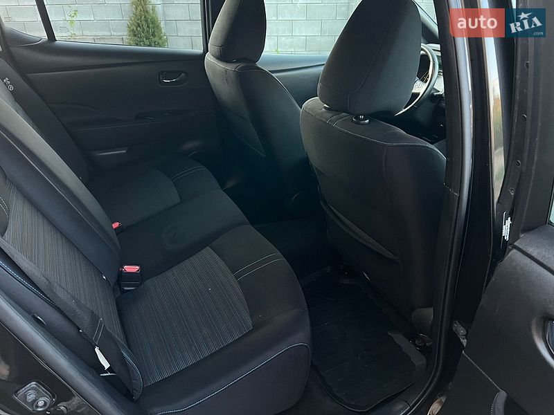 Хетчбек Nissan Leaf 2018 в Рівному