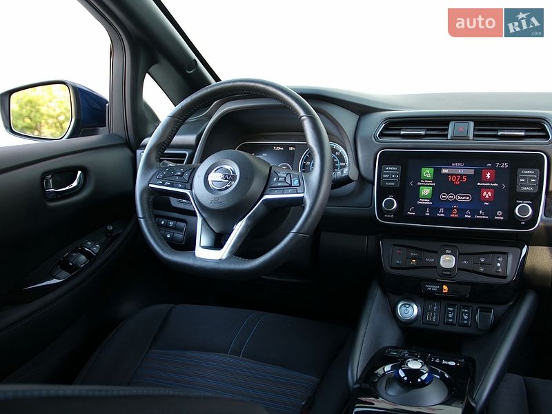 Хетчбек Nissan Leaf 2021 в Сарнах