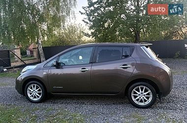 Хэтчбек Nissan Leaf 2016 в Луцке