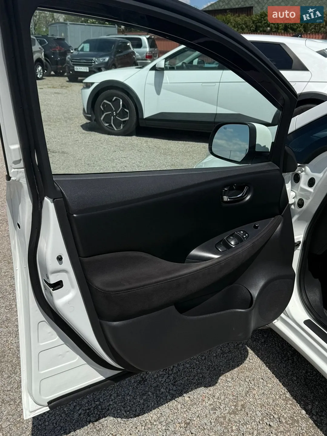 2013 Nissan Leaf - мініатюра 9