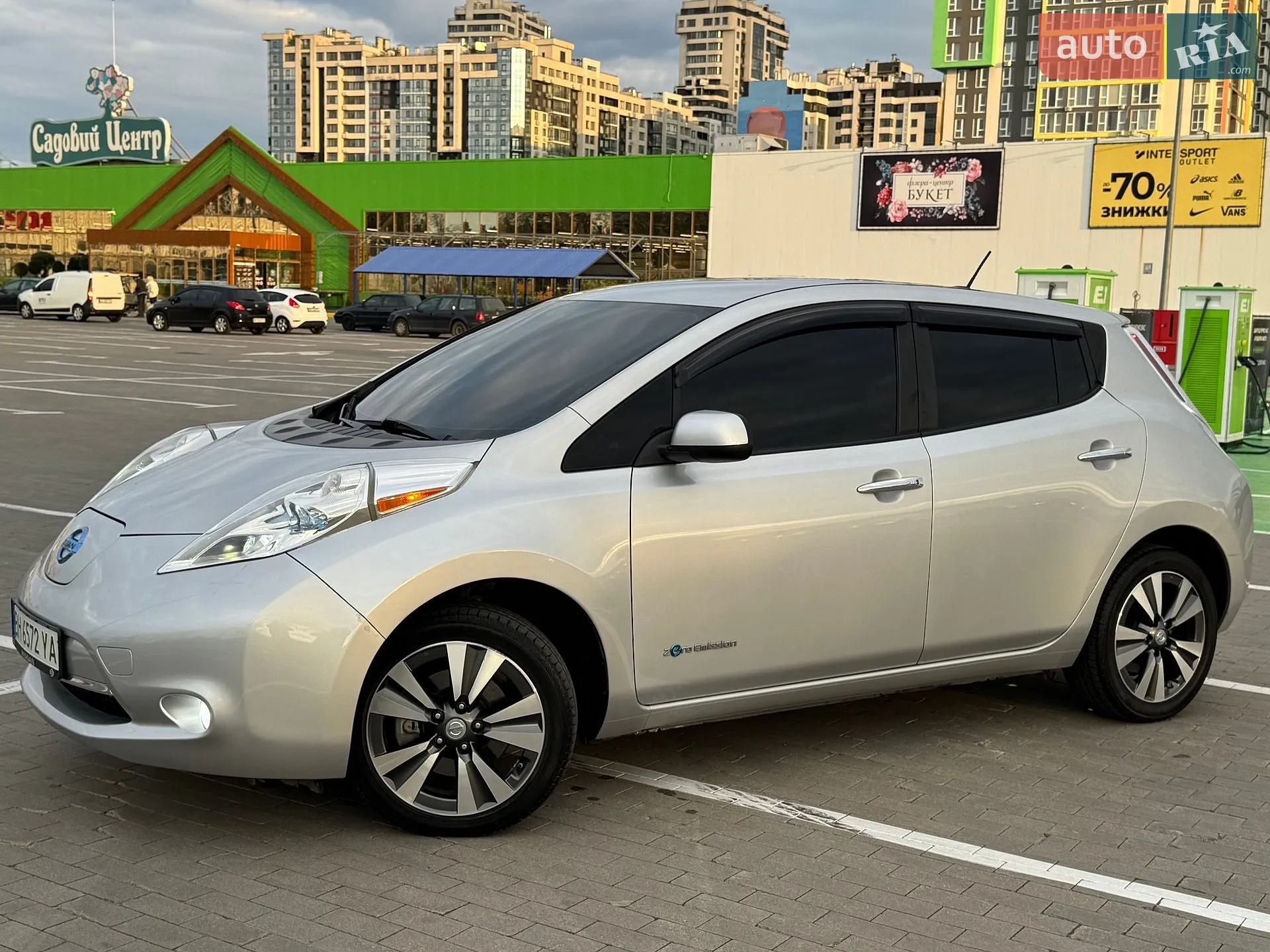 2015 Nissan Leaf - мініатюра 5
