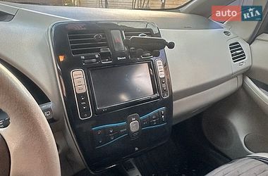 Хэтчбек Nissan Leaf 2012 в Одессе