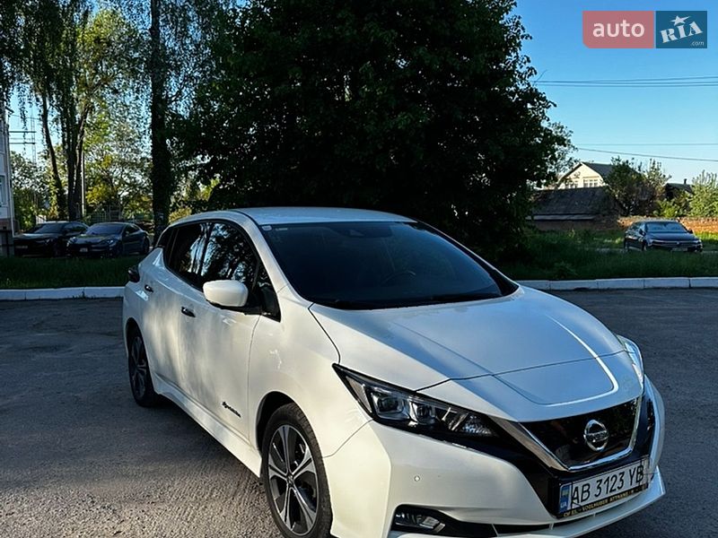 Хэтчбек Nissan Leaf 2019 в Виннице