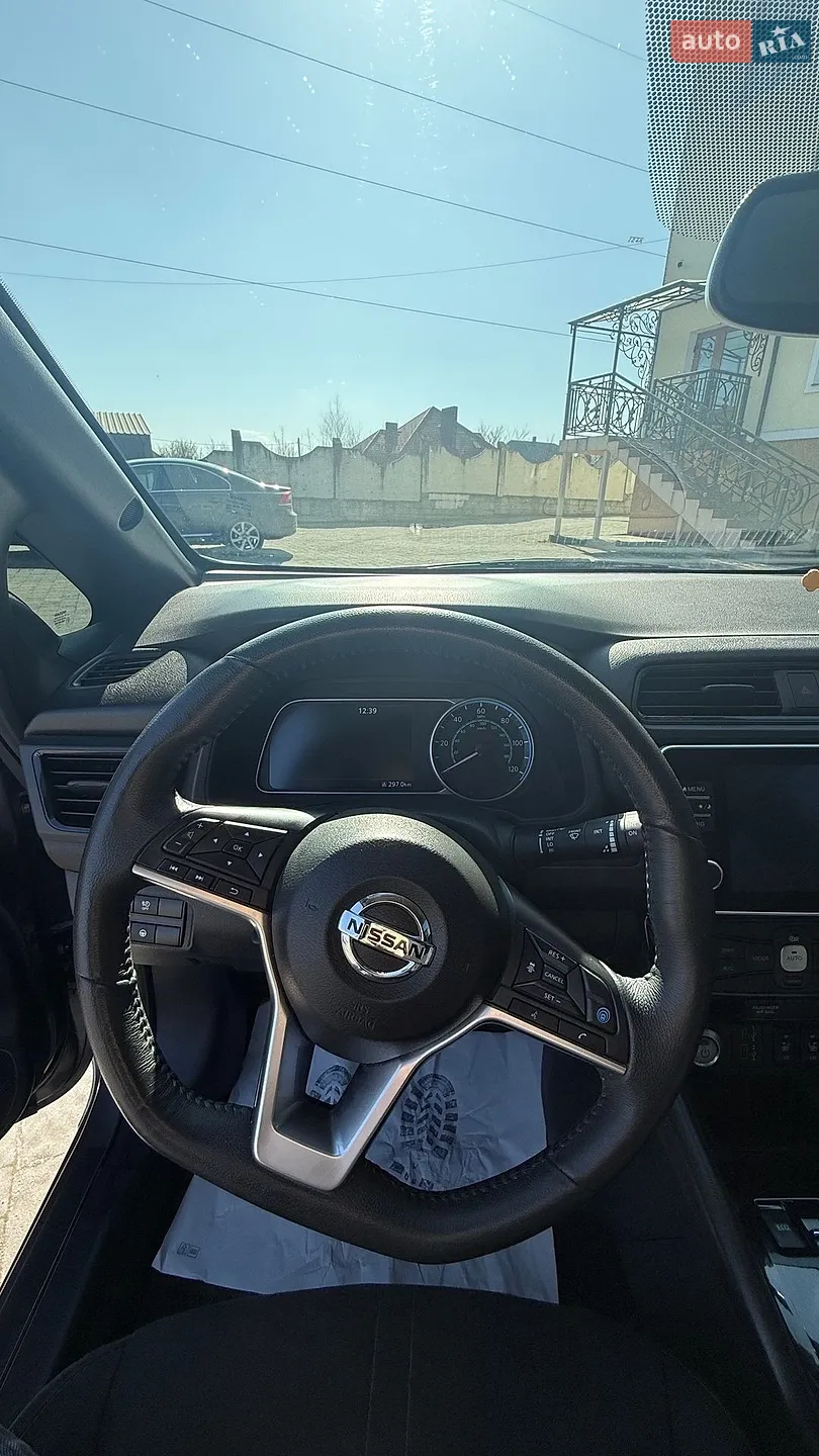 2020 Nissan Leaf - мініатюра 2
