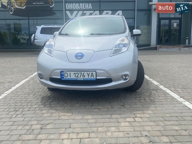 Хэтчбек Nissan Leaf 2013 в Харькове
