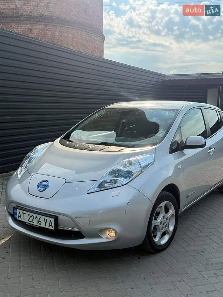 2012 Nissan Leaf - мініатюра 16