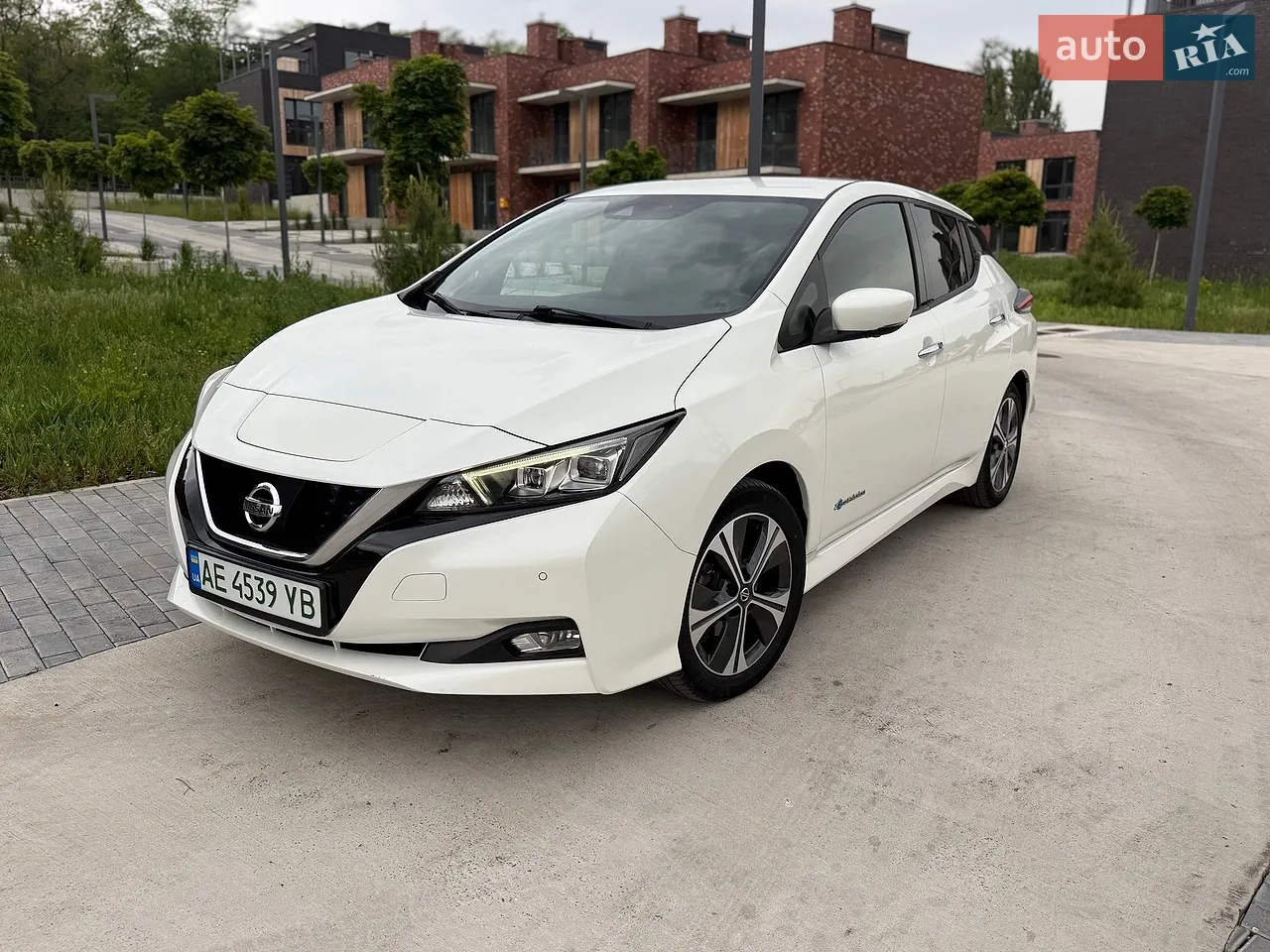 2017 Nissan Leaf - мініатюра 16