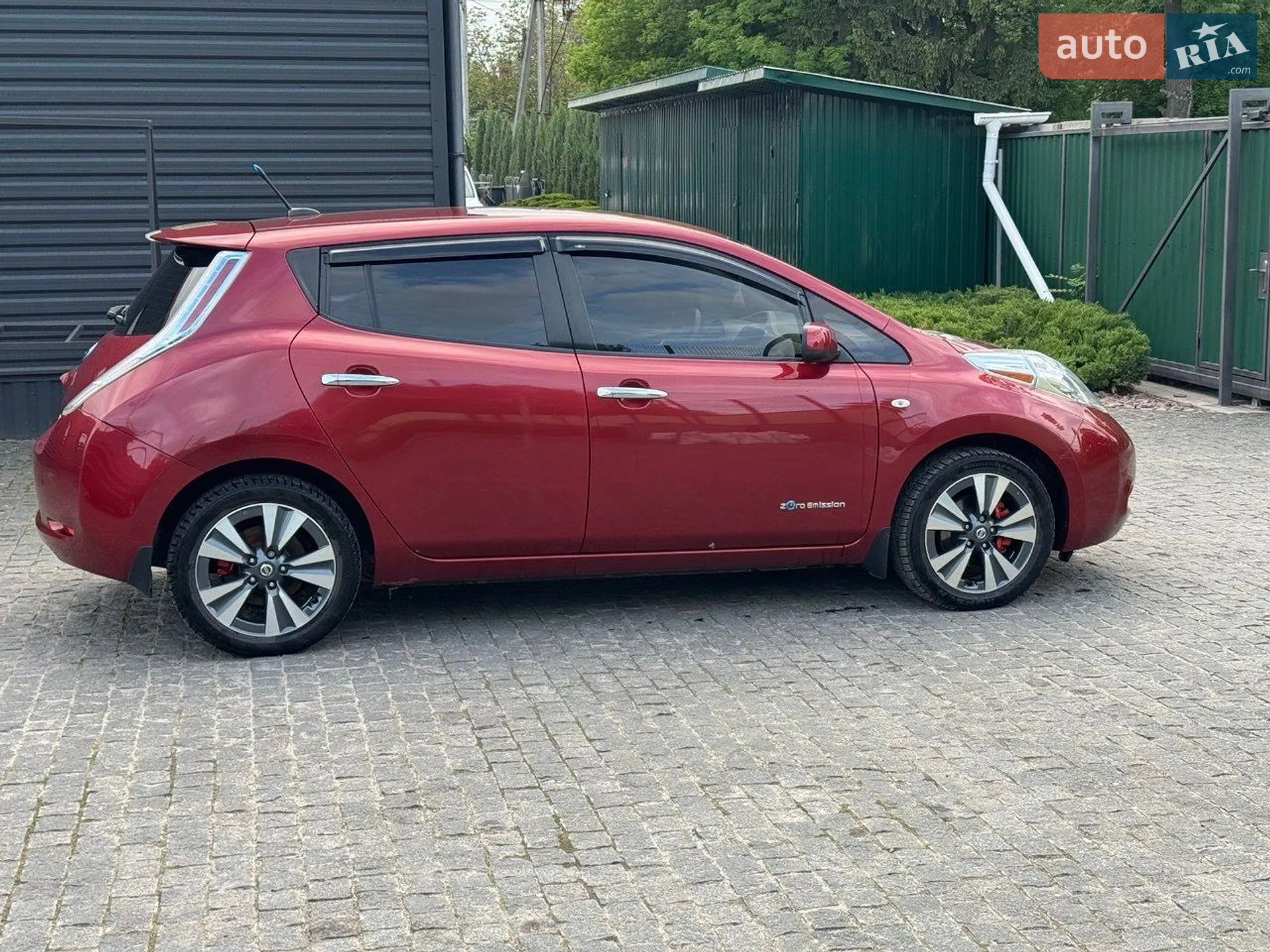 2012 Nissan Leaf - мініатюра 16