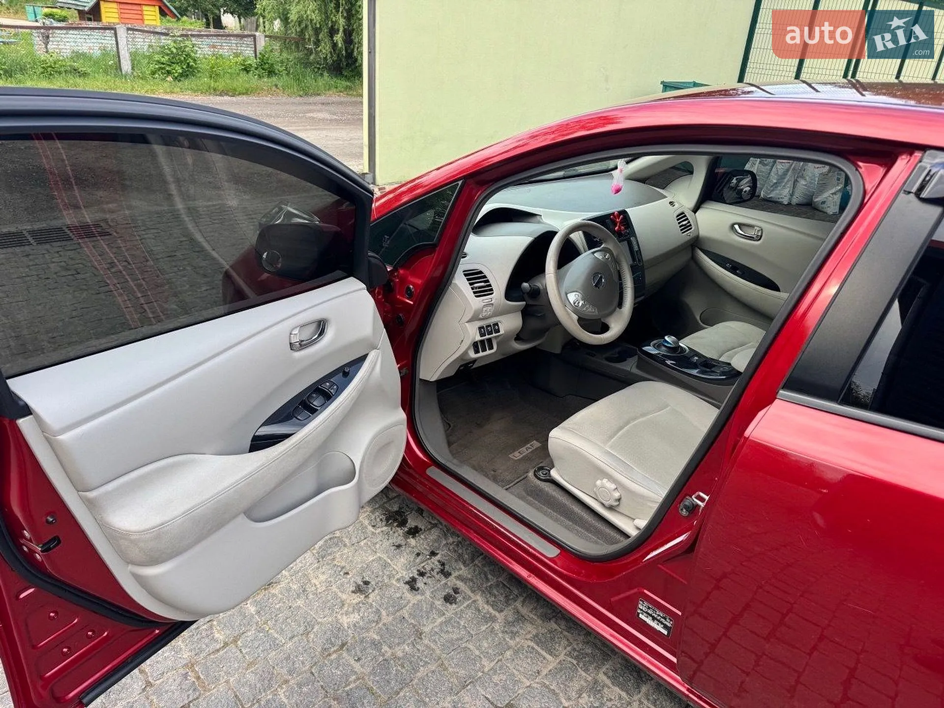 2012 Nissan Leaf - мініатюра 25