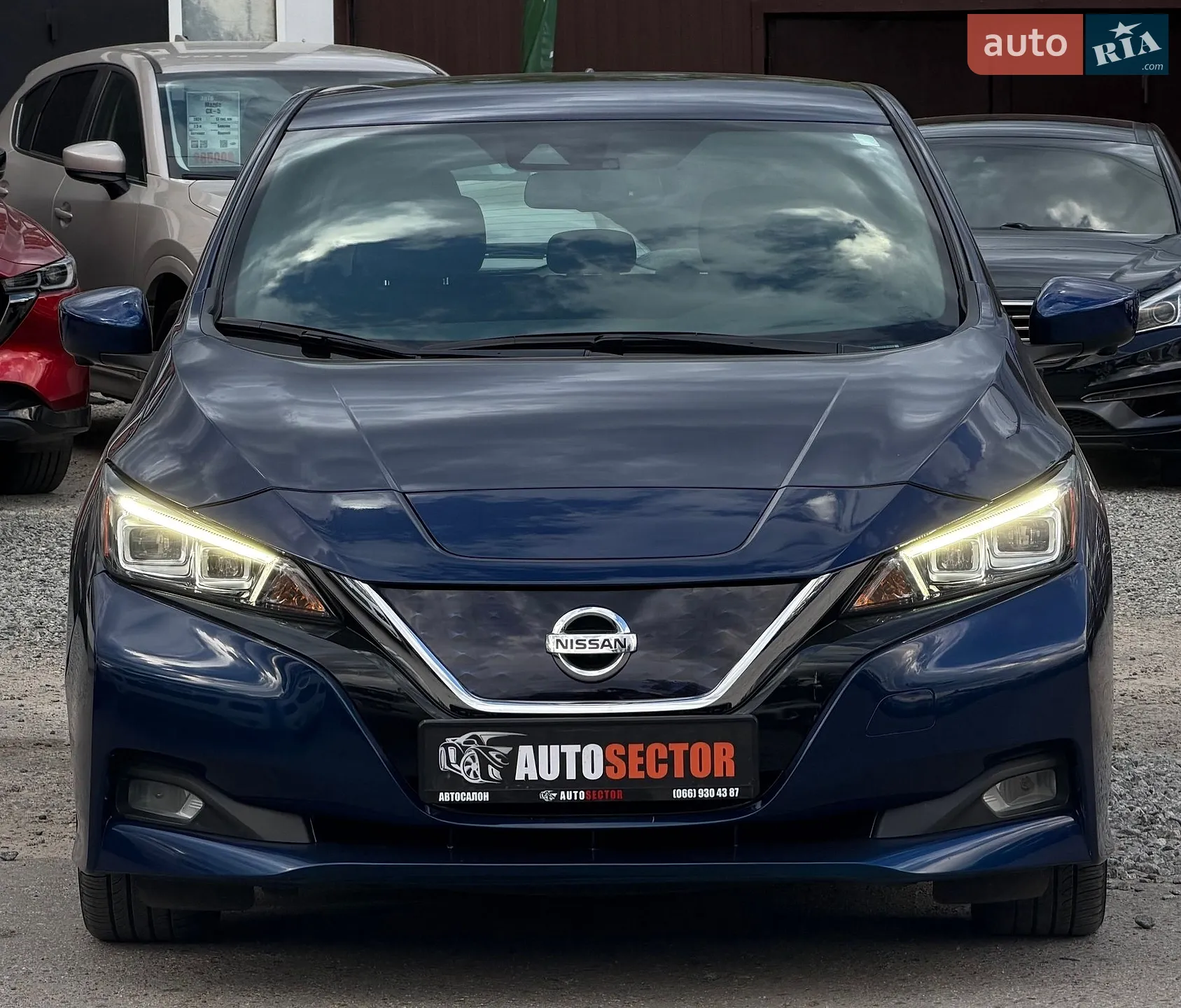 2020 Nissan Leaf - мініатюра 10