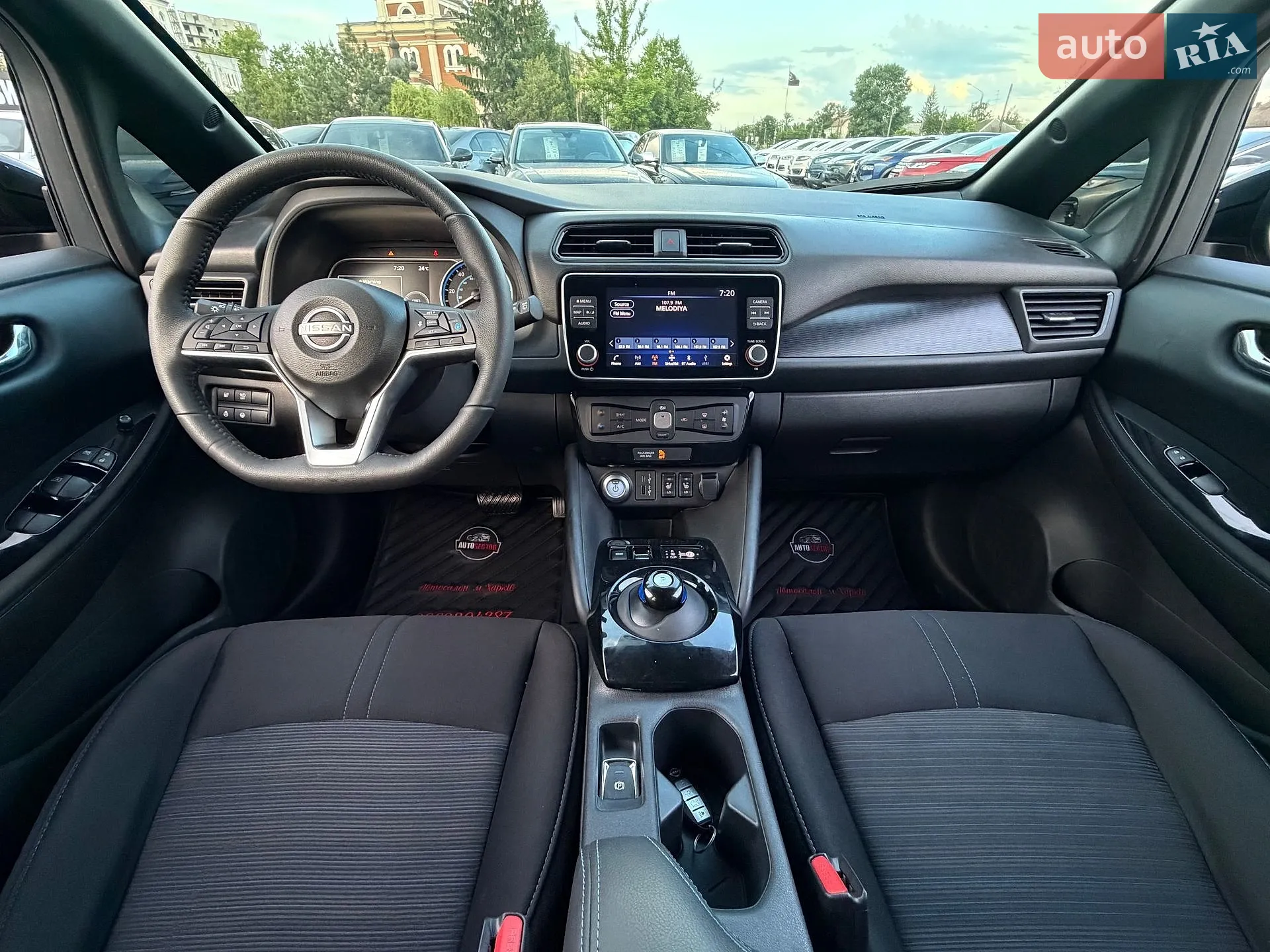 2024 Nissan Leaf - мініатюра 25