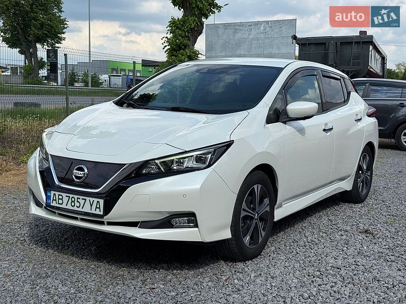 Хэтчбек Nissan Leaf 2021 в Виннице