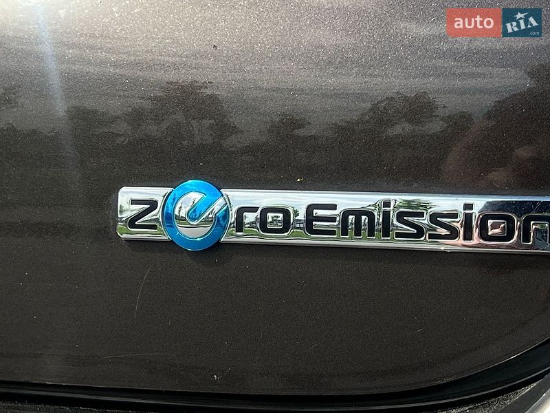 Хэтчбек Nissan Leaf 2015 в Ирпене фото 14 Хэтчбек Nissan Leaf 2015 в Ирпене