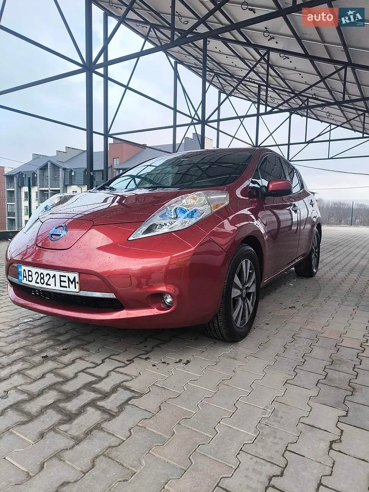 2015 Nissan Leaf - мініатюра 26