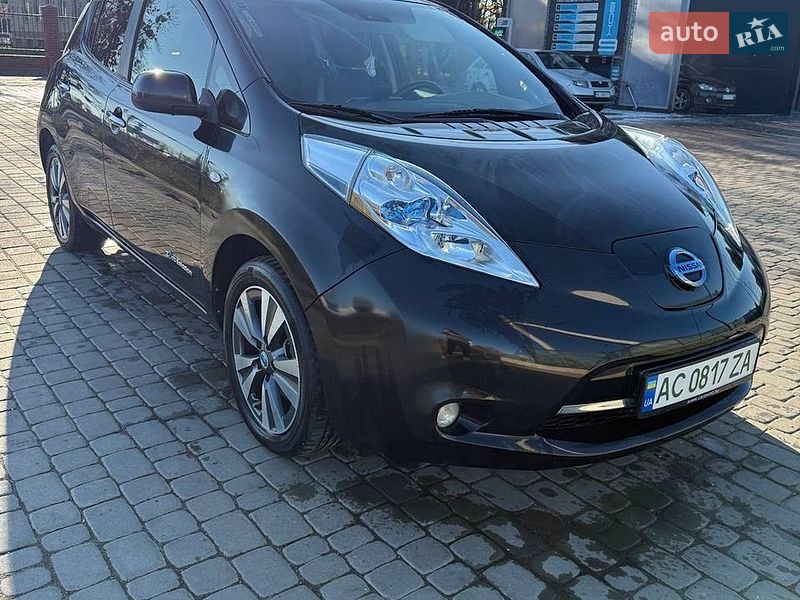 Хэтчбек Nissan Leaf 2014 в Луцке