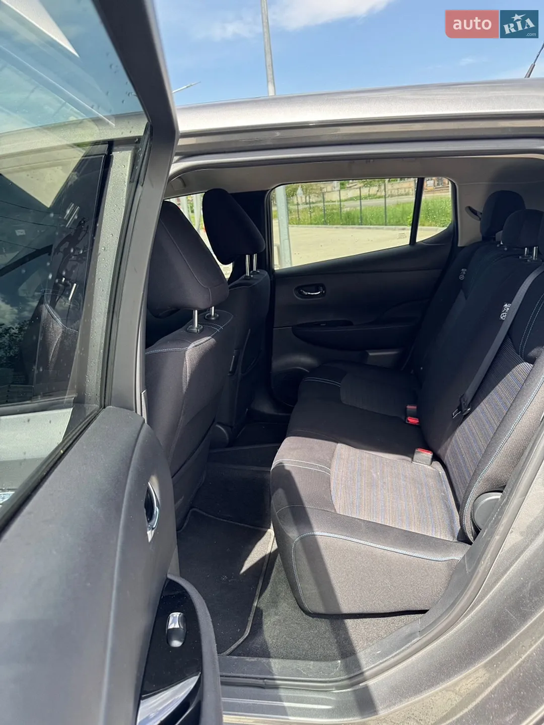 2019 Nissan Leaf - мініатюра 11