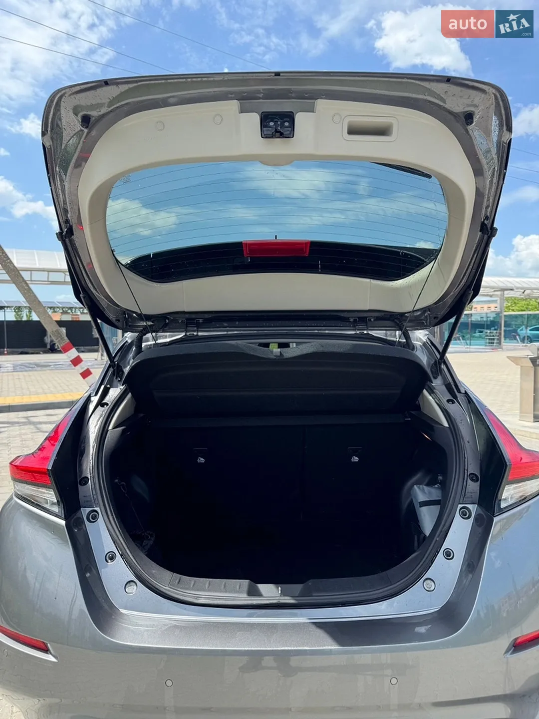 2019 Nissan Leaf - мініатюра 12