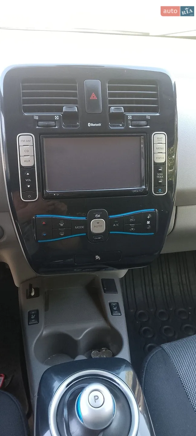 2012 Nissan Leaf - мініатюра 11