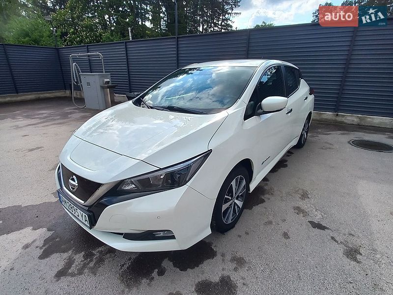Хэтчбек Nissan Leaf 2018 в Житомире