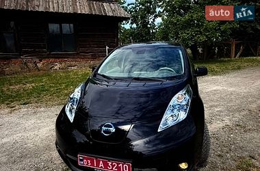 Хэтчбек Nissan Leaf 2012 в Луцке