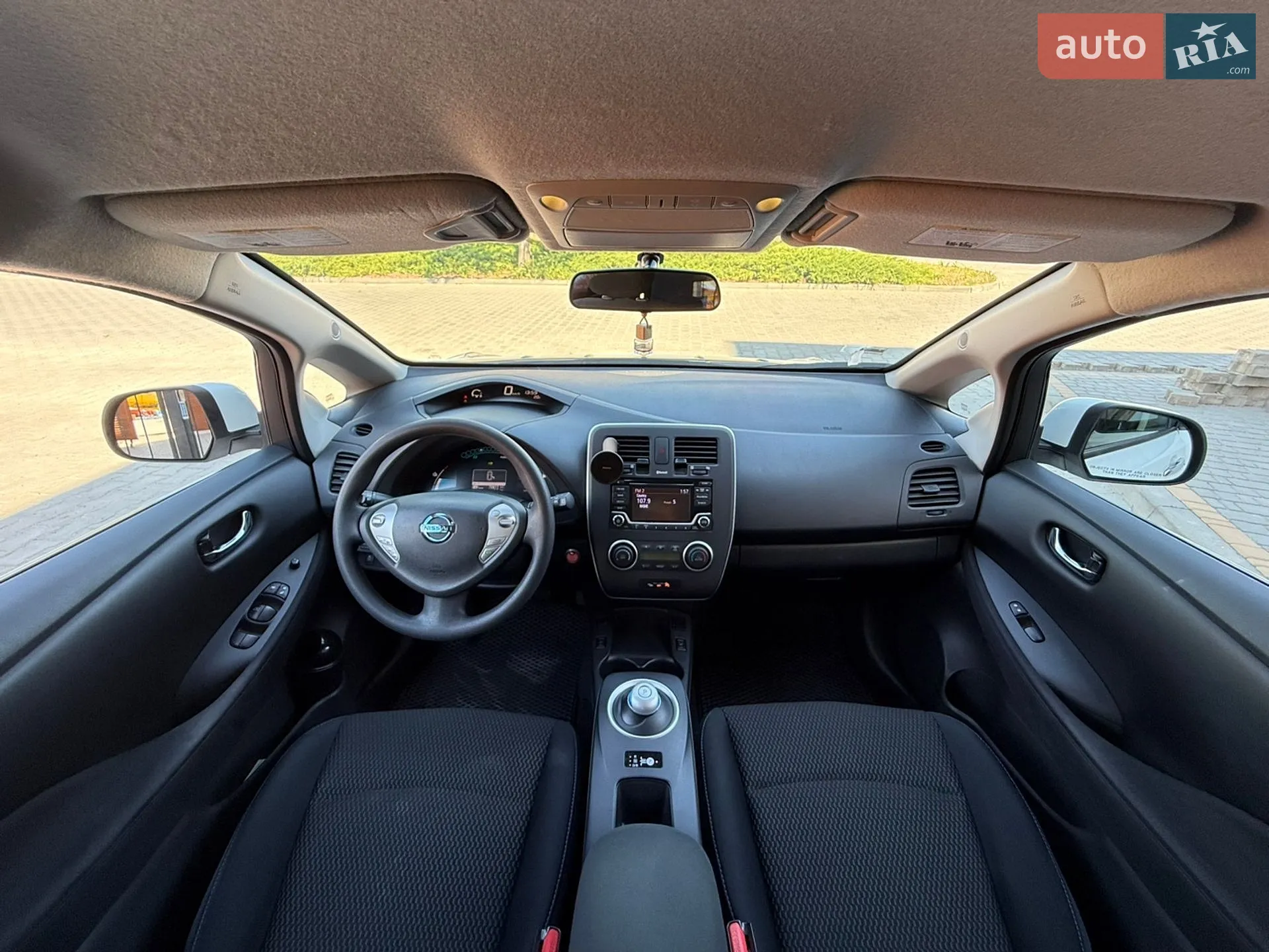 2017 Nissan Leaf - мініатюра 21