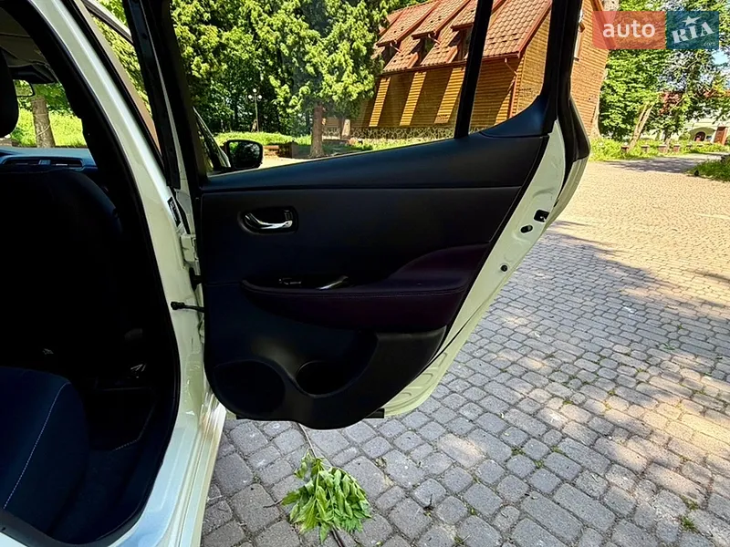 Nissan Leaf 2019 VIN SJNFAAZE1U0075586 фото оголошення 75 з 159