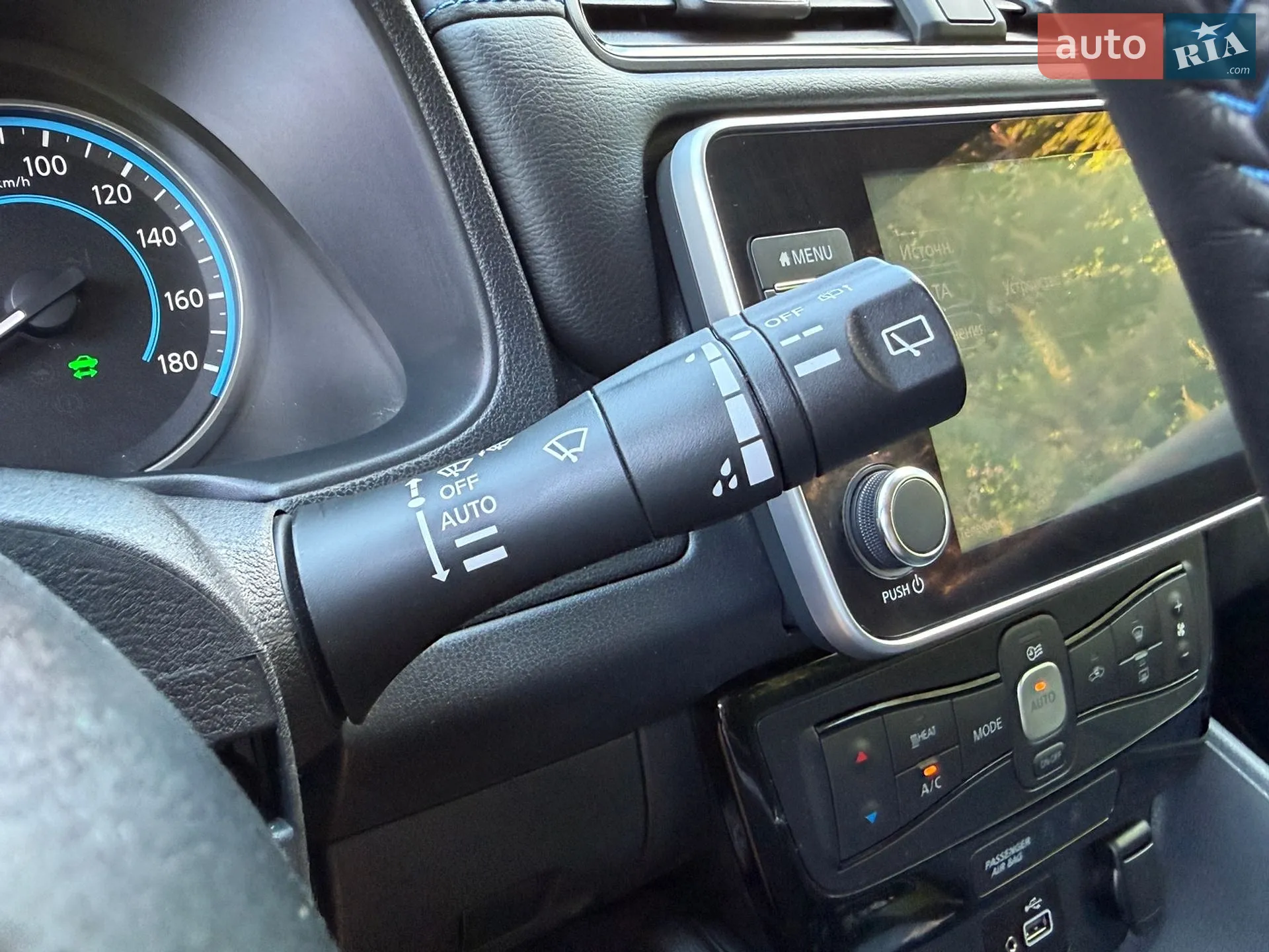 2019 Nissan Leaf - мініатюра 105