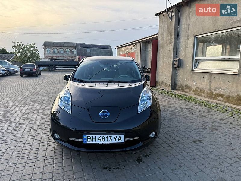 Nissan Leaf 2012