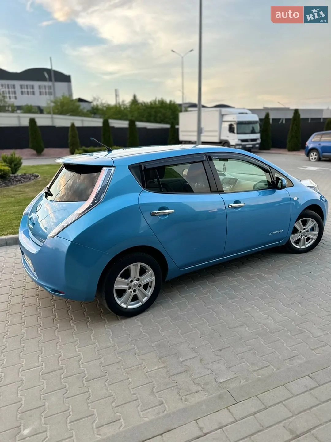 2012 Nissan Leaf - мініатюра 10