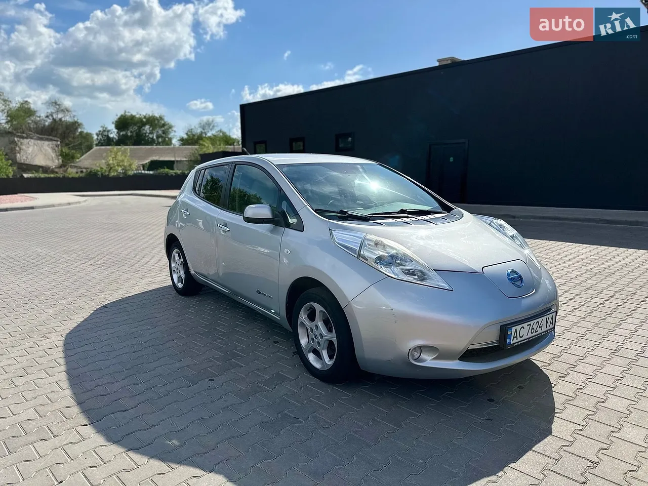 2011 Nissan Leaf - мініатюра 36