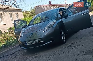 Хетчбек Nissan Leaf 2016 в Одесі