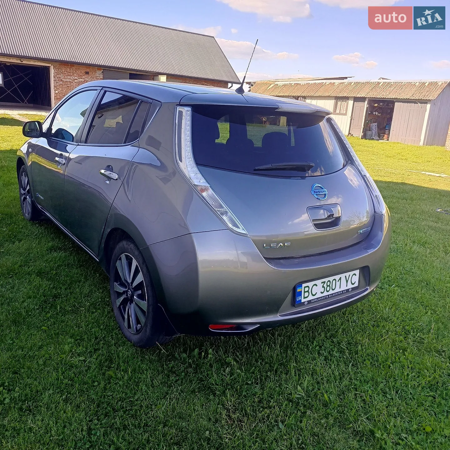 2016 Nissan Leaf - мініатюра 11