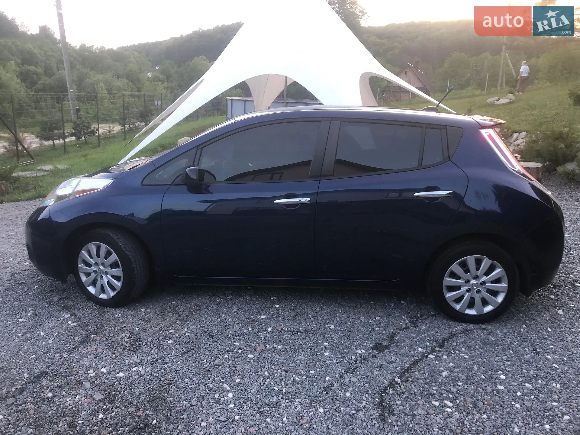 2017 Nissan Leaf - мініатюра 13
