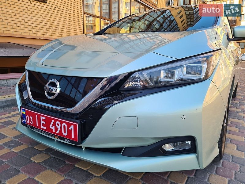 Хетчбек Nissan Leaf 2018 в Вінниці