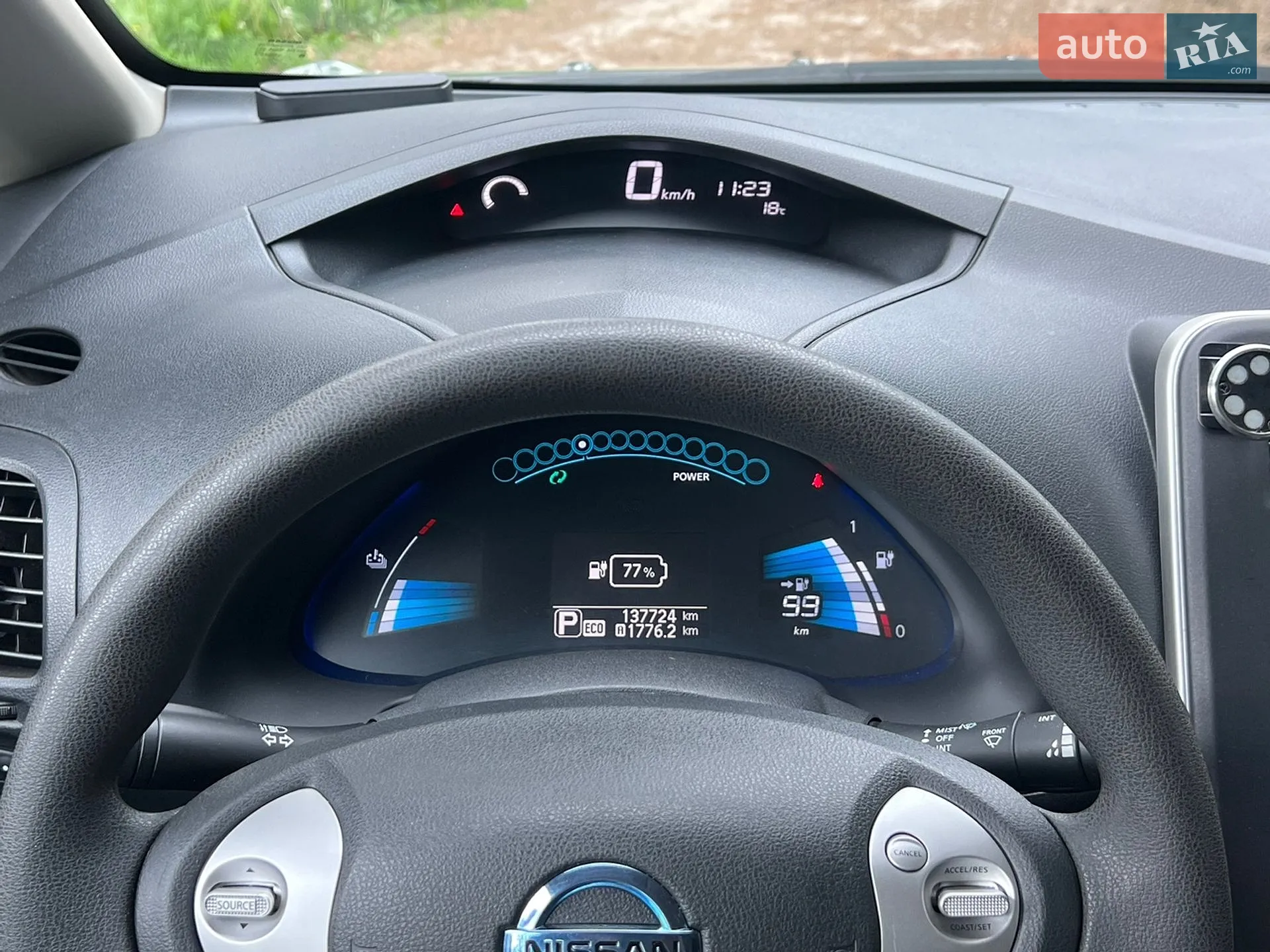 2017 Nissan Leaf - мініатюра 28