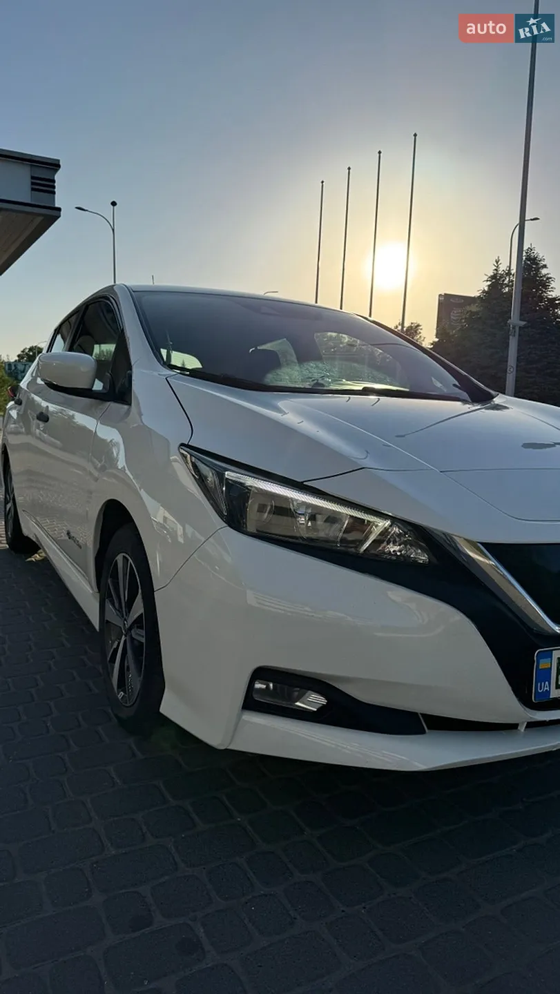 2019 Nissan Leaf - мініатюра 11