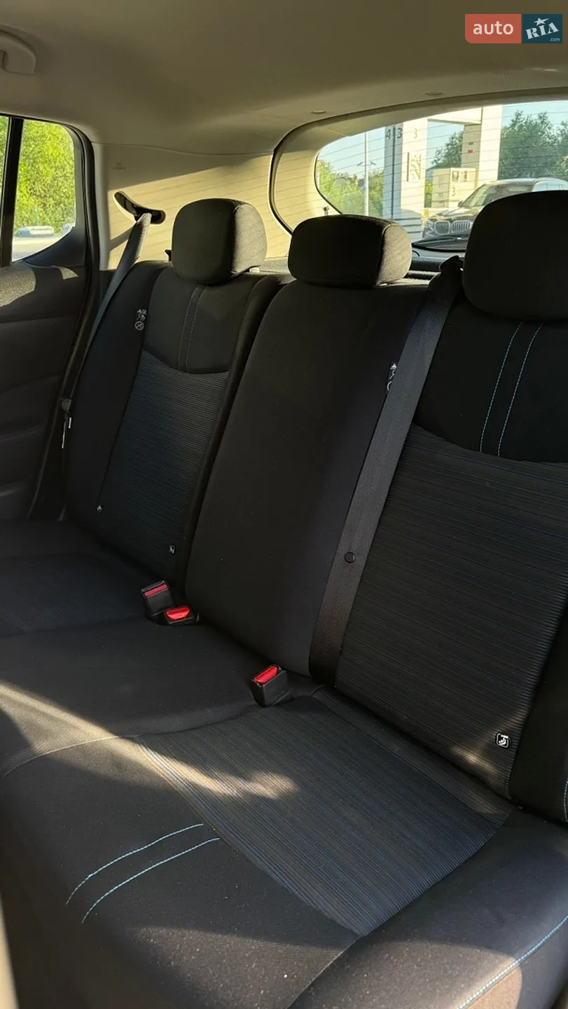 2019 Nissan Leaf - мініатюра 24