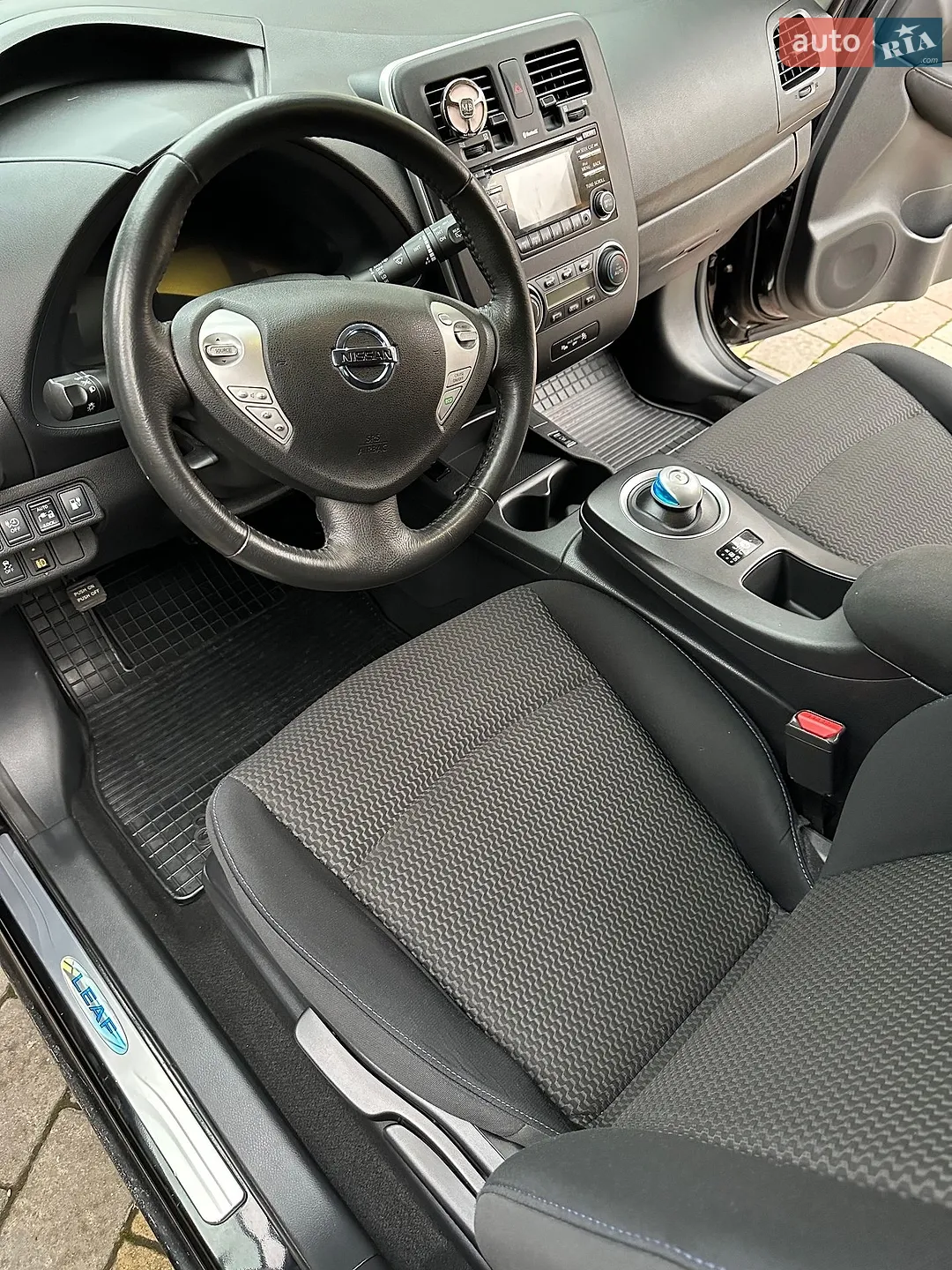 2015 Nissan Leaf - мініатюра 9