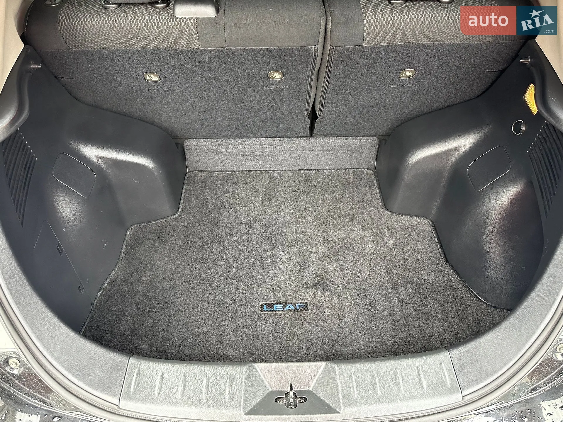 2015 Nissan Leaf - мініатюра 13