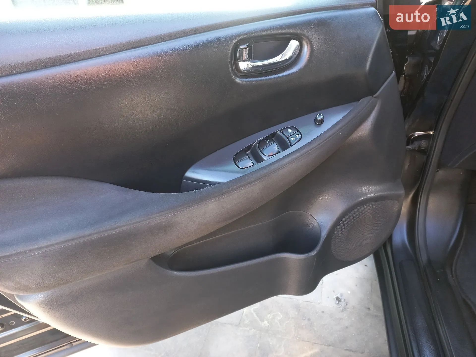 2014 Nissan Leaf - мініатюра 10