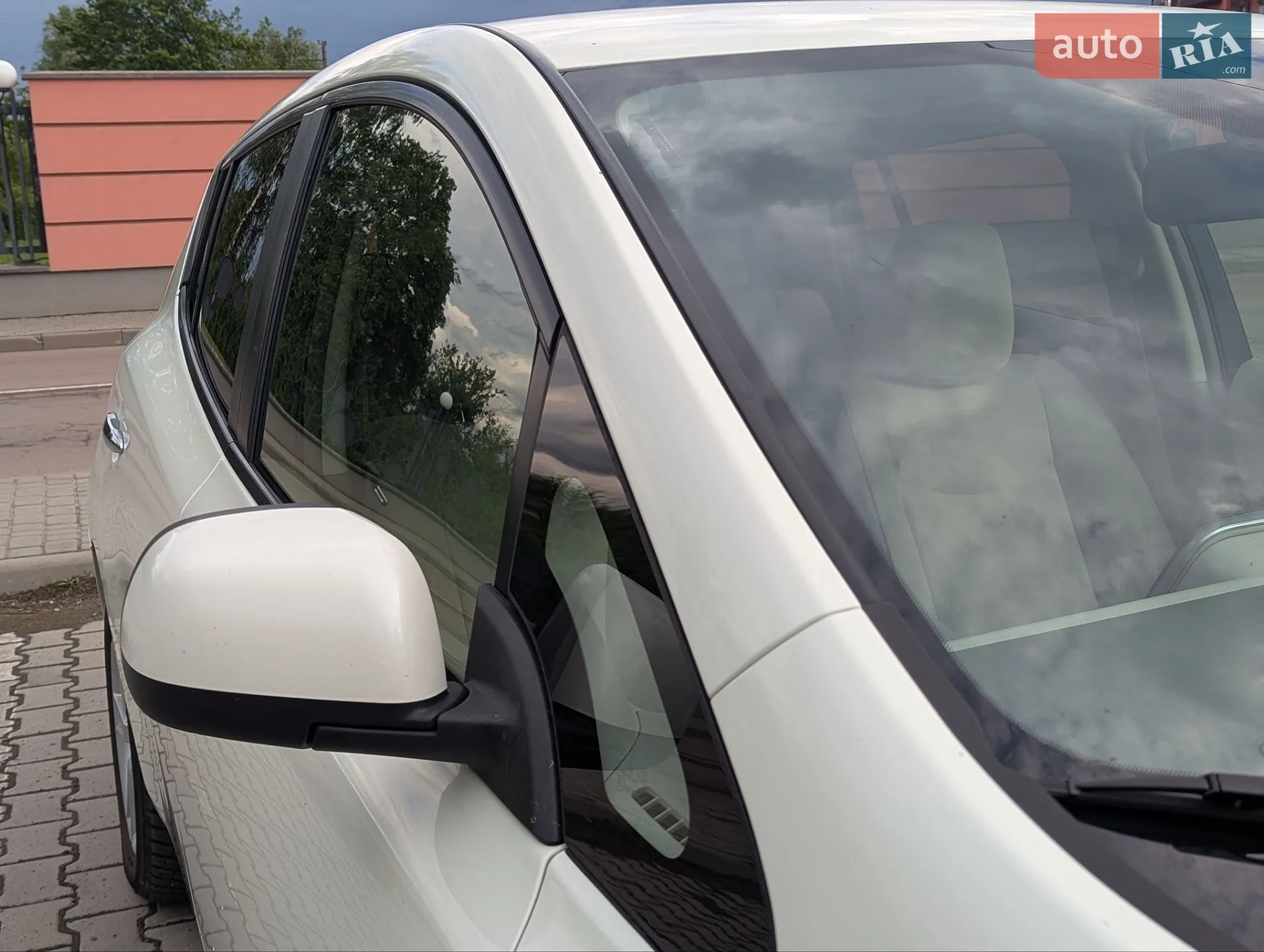 2012 Nissan Leaf - мініатюра 6