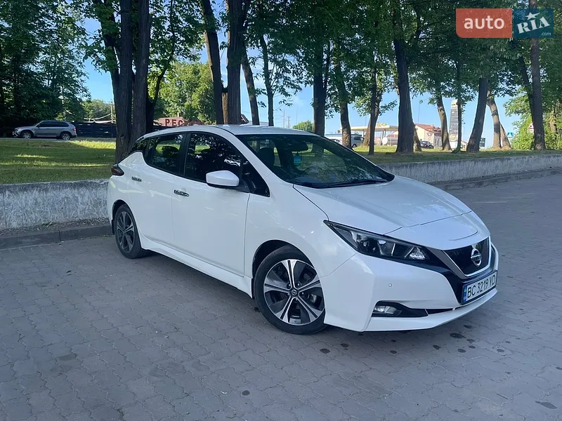 Nissan Leaf 2021