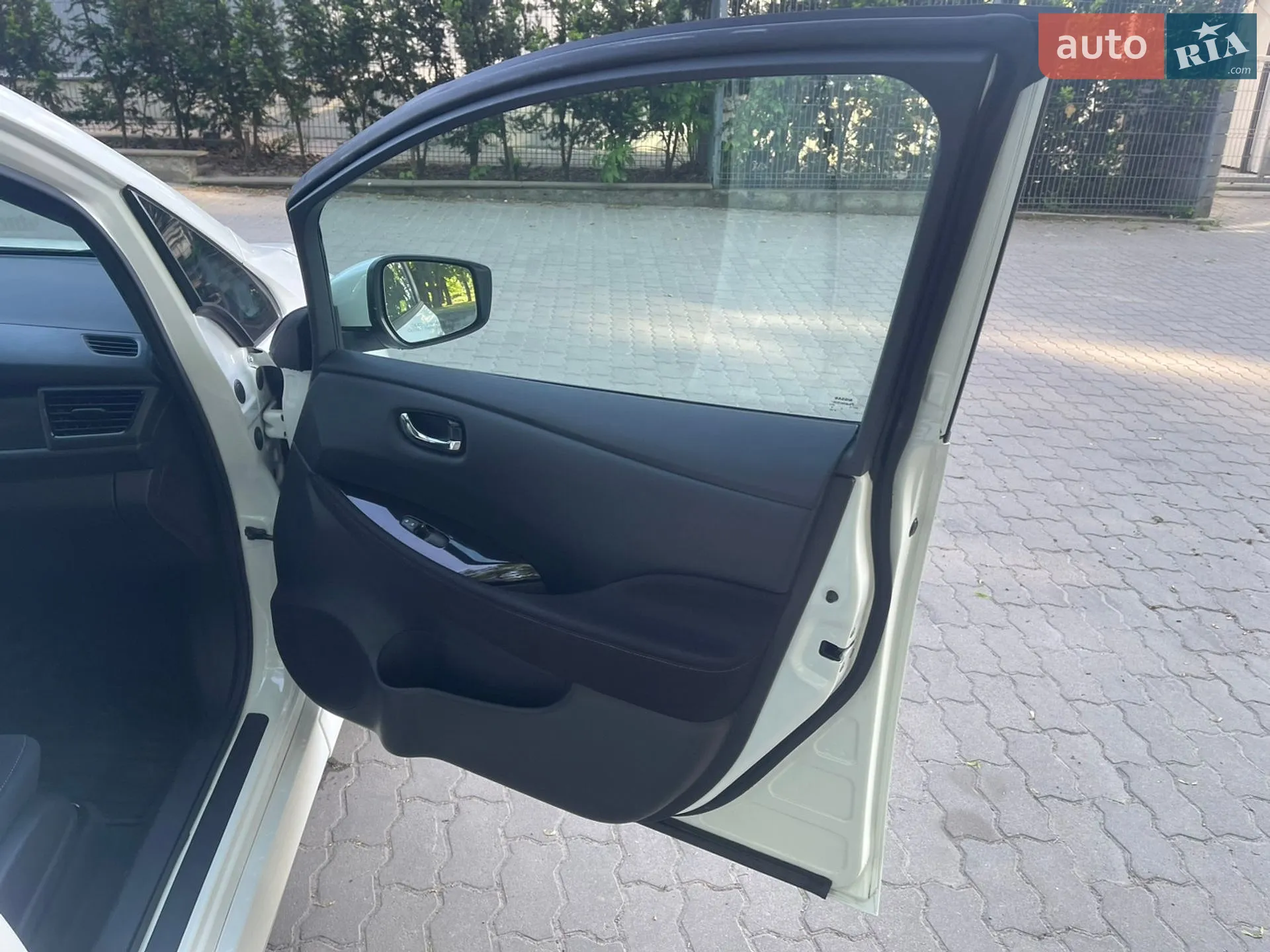 2021 Nissan Leaf - мініатюра 16