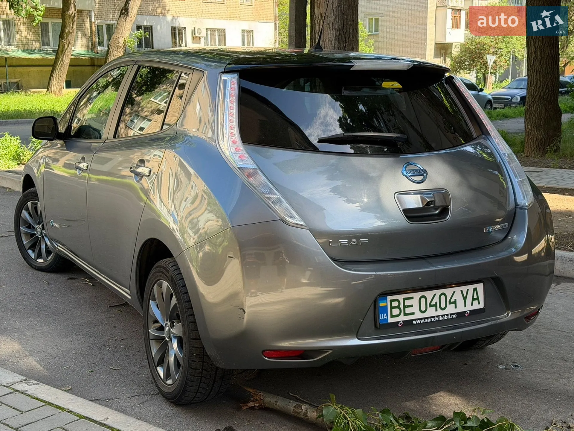 2017 Nissan Leaf - мініатюра 3