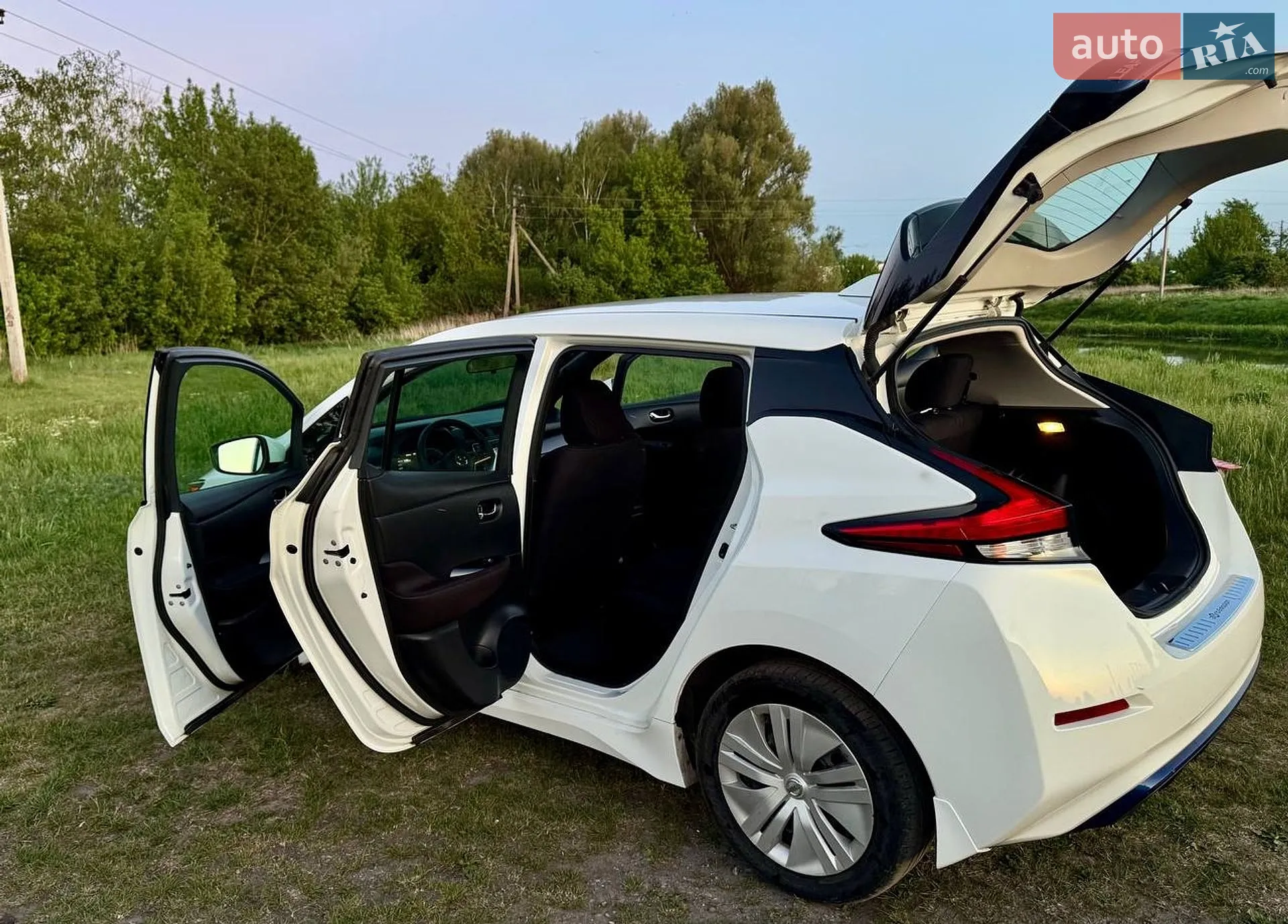 2019 Nissan Leaf - мініатюра 31