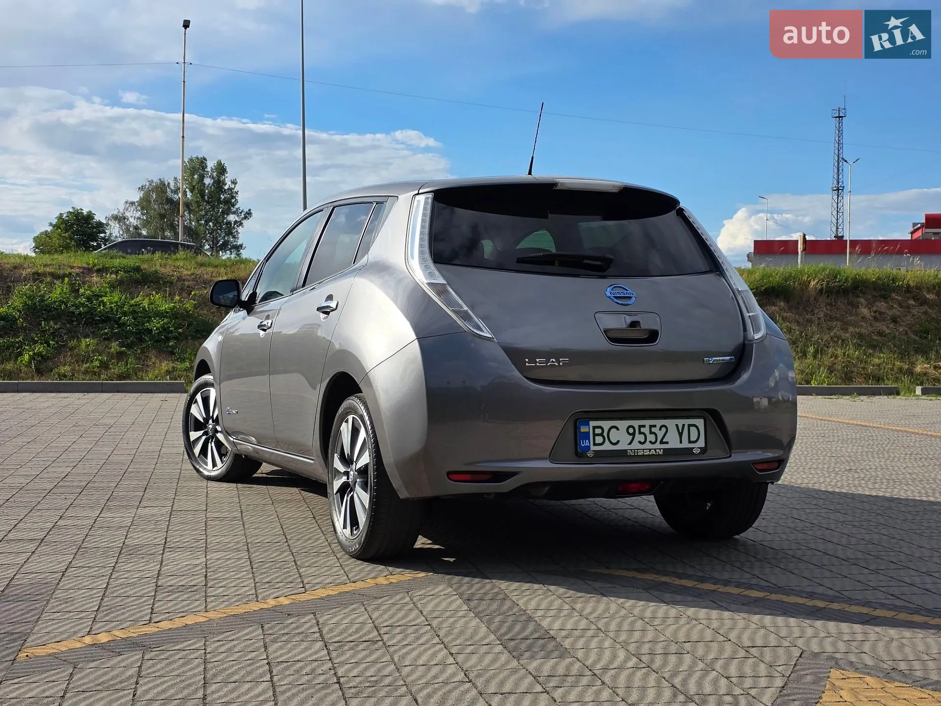 2015 Nissan Leaf - мініатюра 5