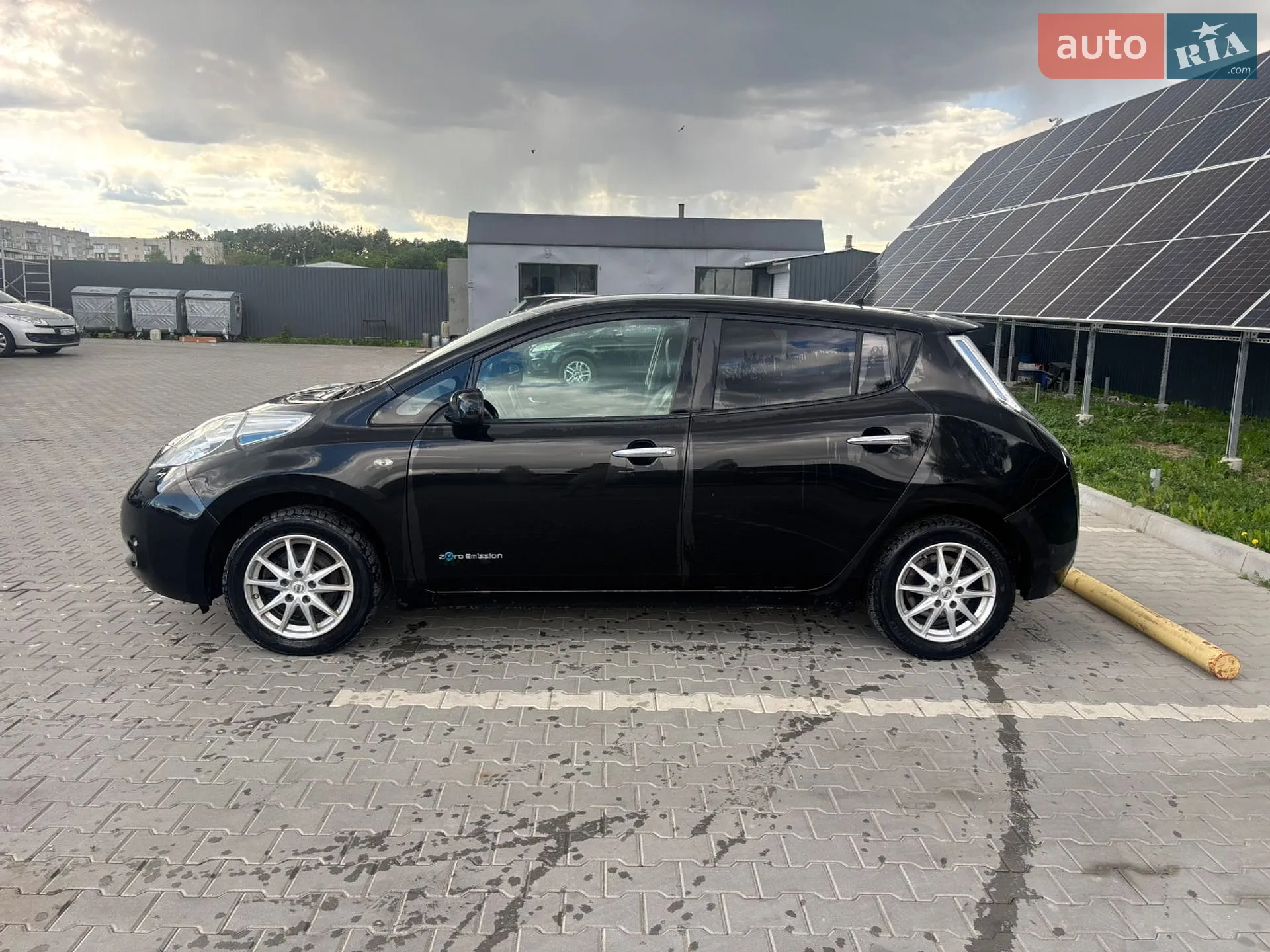 2015 Nissan Leaf - мініатюра 4