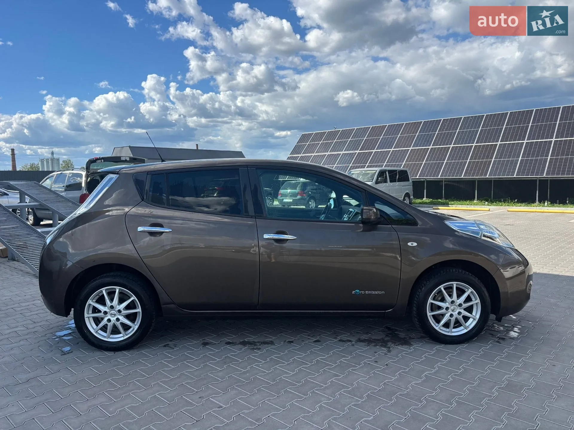 2016 Nissan Leaf - мініатюра 7