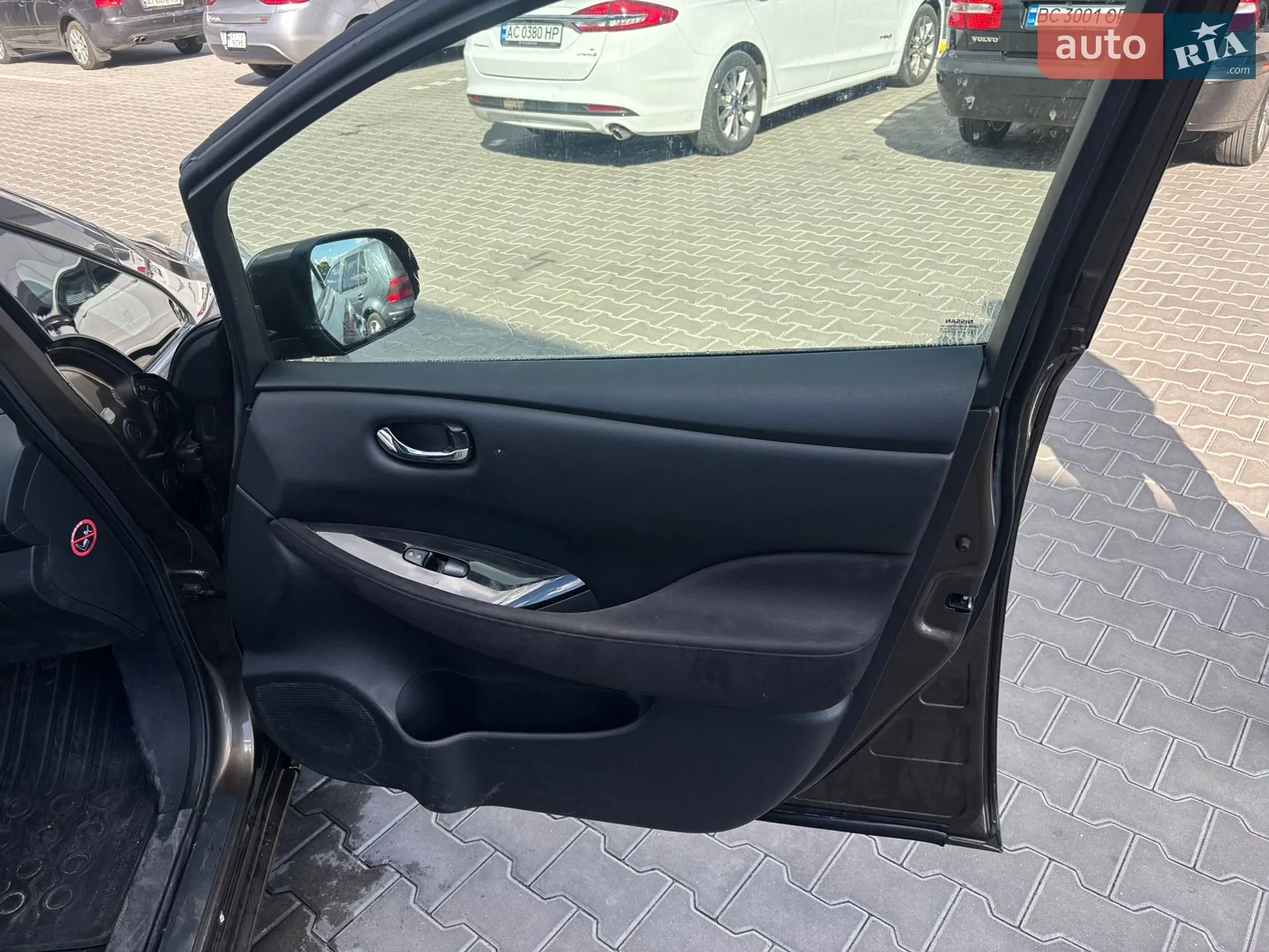 2016 Nissan Leaf - мініатюра 12
